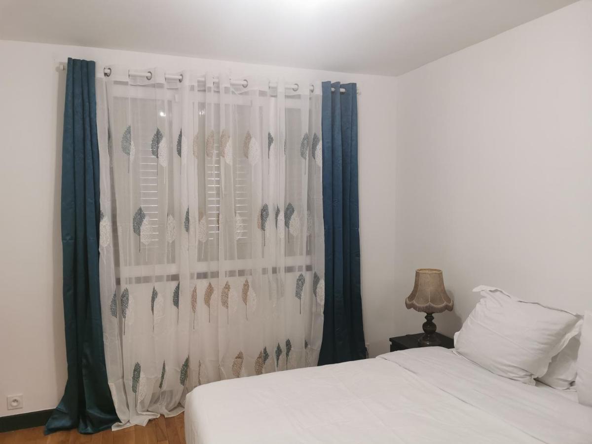 Appartement Meubles A Villeurbanne Lyon Ngoại thất bức ảnh