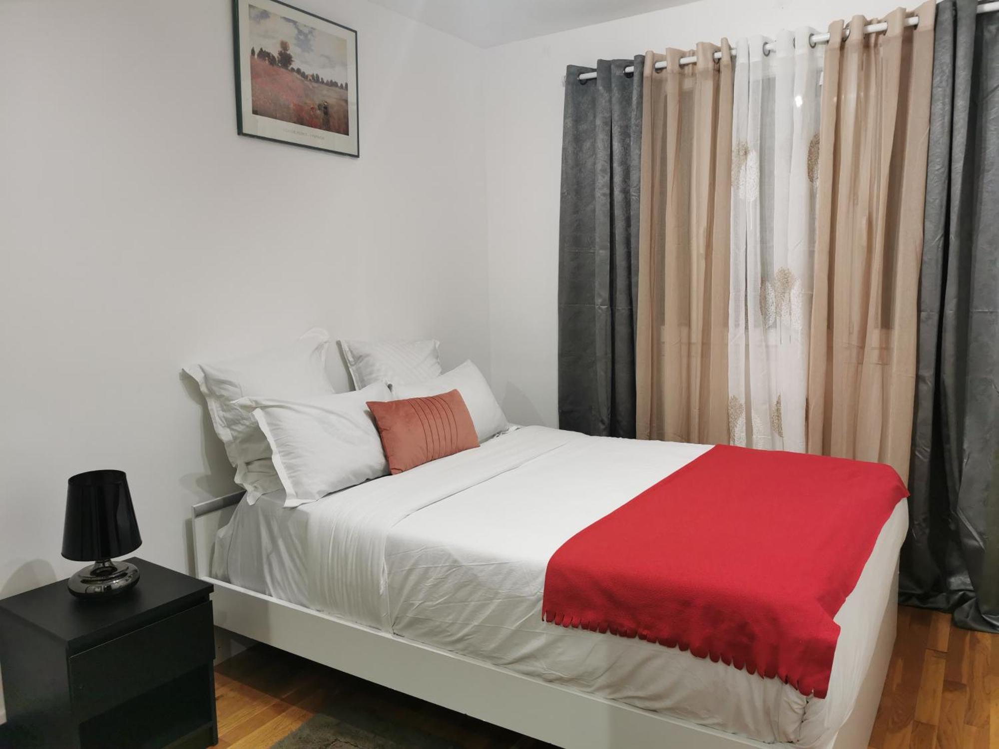 Appartement Meubles A Villeurbanne Lyon Ngoại thất bức ảnh